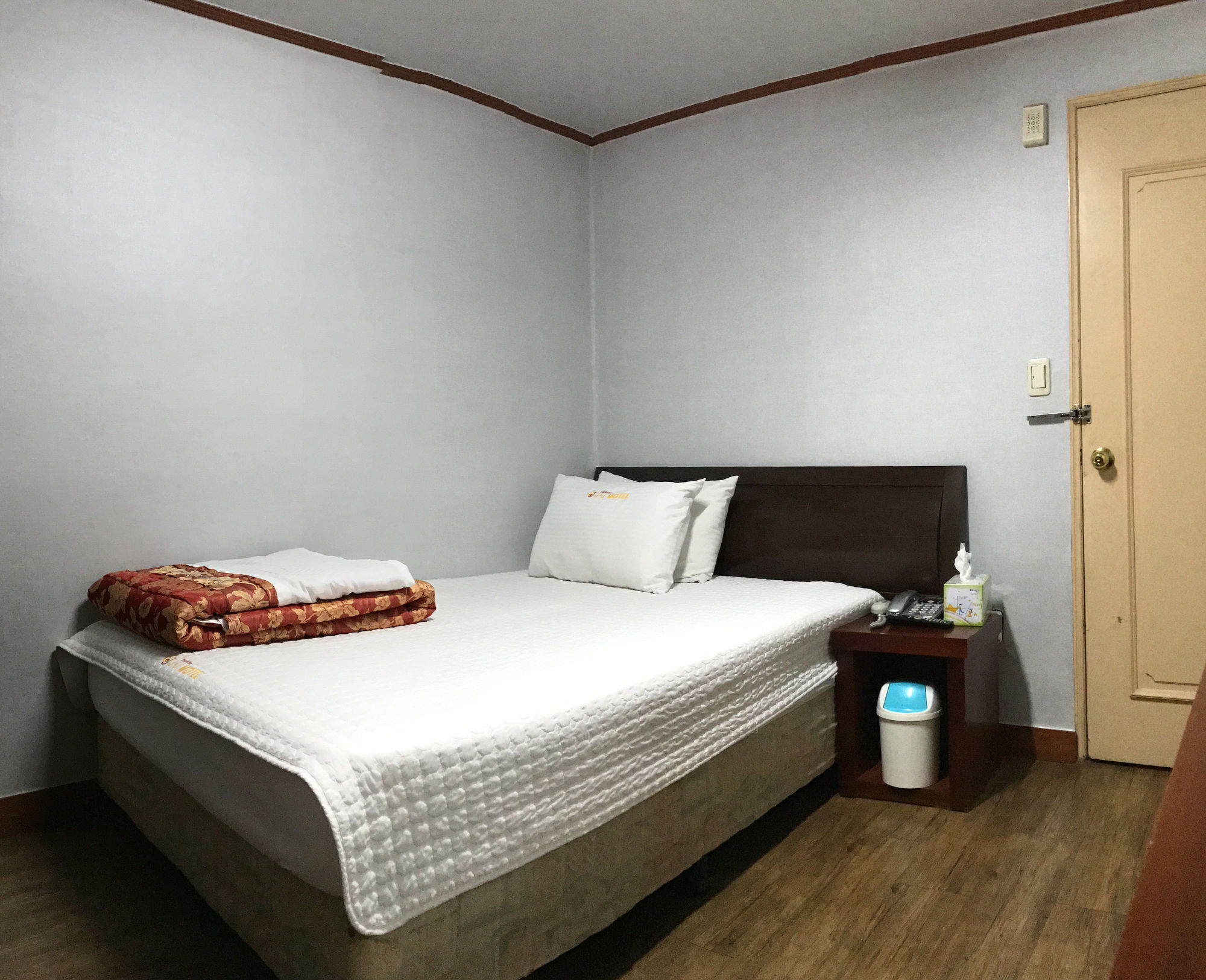 J Motel Busan Exteriör bild